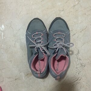 Columbia Gray and Pink Hiking Shoes Waterproof & Super Comfortable
